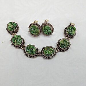 Vintage Leru Green Bracelet Clip Earrings Set